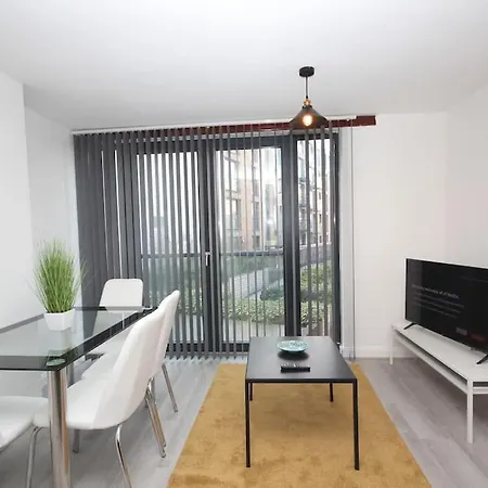 Apartment Host & - Southside Birmingham